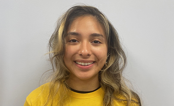 Julia Soto headshot