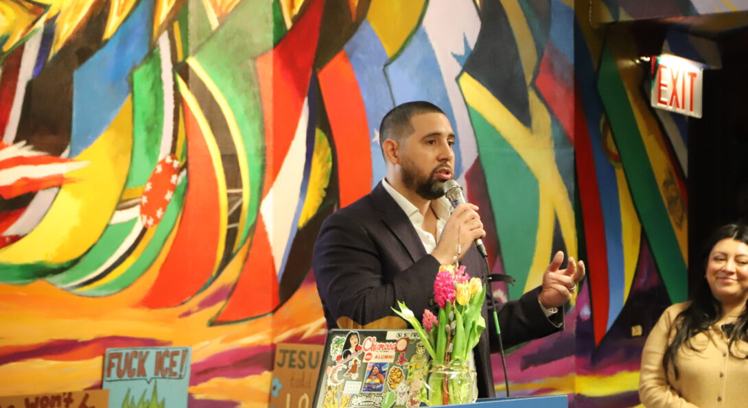 Eduardo Bustamante at the CCSL Recognition Awards ceremony, April 28.