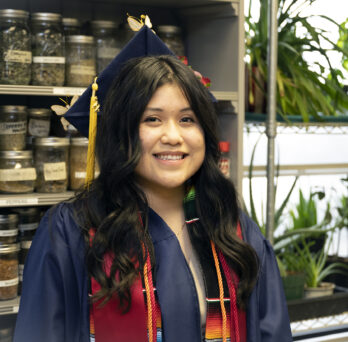 Kathy Pisabaj in the UIC Nutrition Culinary Lab.
                  