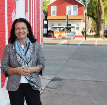 Yolanda Suarez-Blacazar outside in a Pilsen neighborhood
                  