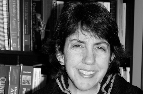 Beth Marks headshot
