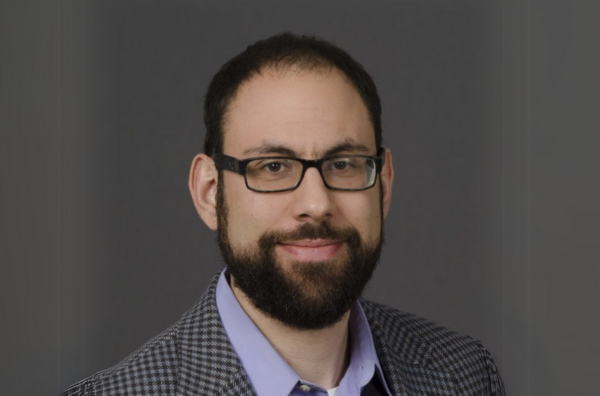 Robert Gould headshot