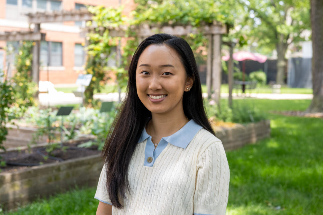 Yoonju Lee headshot