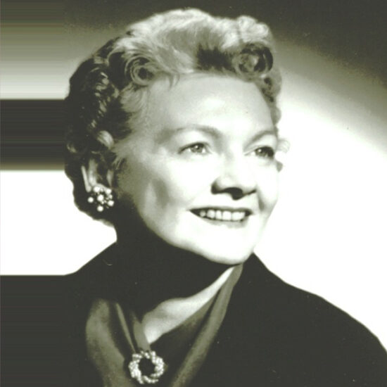 Beatrice Wade headshot