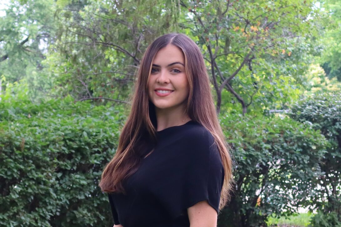 Siena Gross headshot